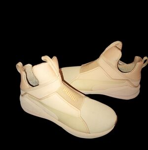 🆕Puma Fierce Womens Brown Tan Athletic Slip On Sneakers Sz 8.5